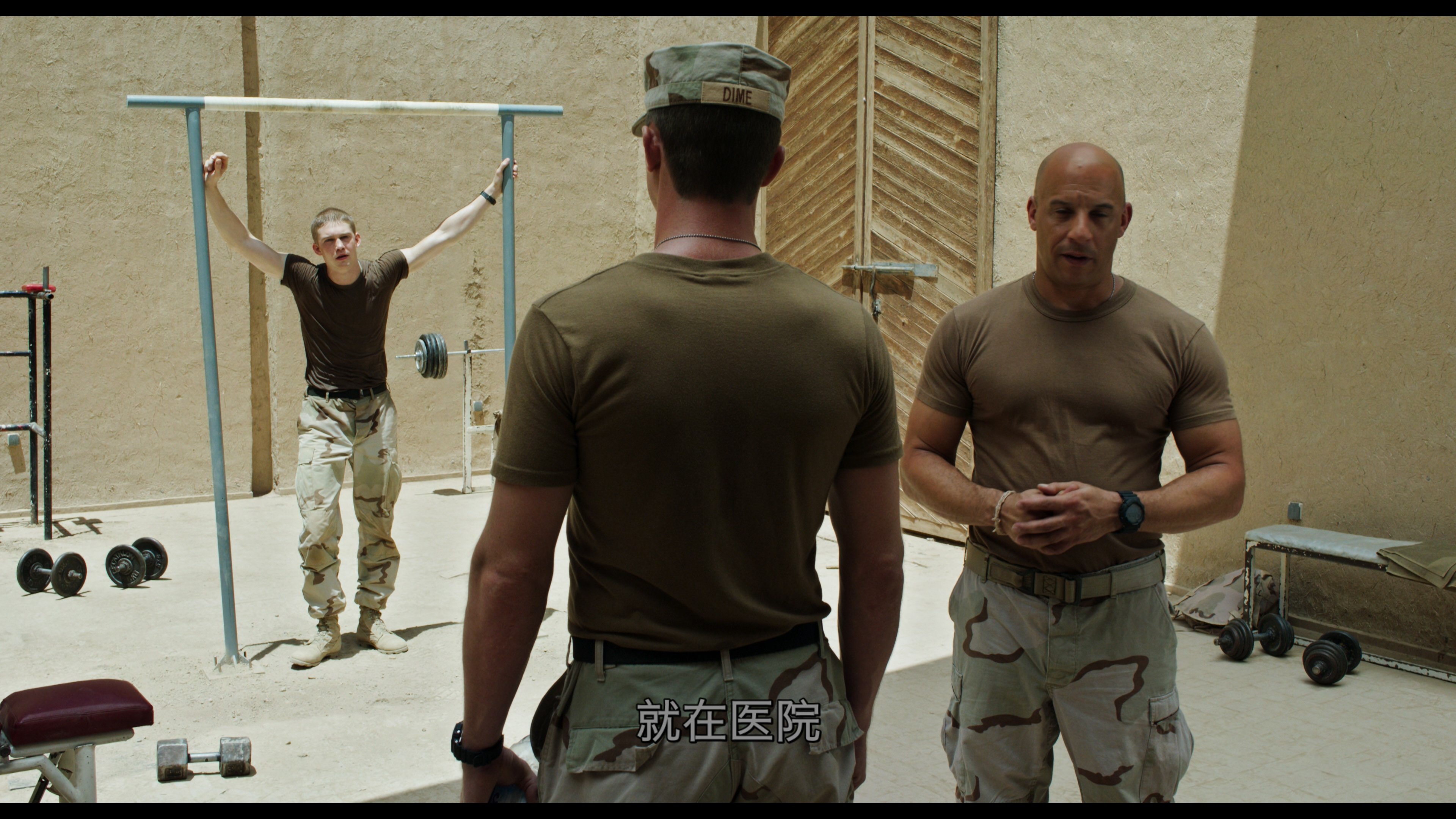 比利·林恩的中场战事/半场无战事 [4K UHD 原盘 国语/中字].Billy.Lynn\'s.Long.Halftime.Walk.2016.UHD.Blu-ray.2160p.HFR.HEVC.Atmos.TrueHD.7.1-TAG 84.41GB-10.jpg