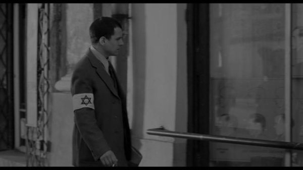 辛德勒的名单.Schindlers.List.1993.PROPER.2160p.BluRay.REMUX.HEVC.DTS-HD.MA.TrueHD.7.1.Atmos-FGT 89.65GB-4.jpg